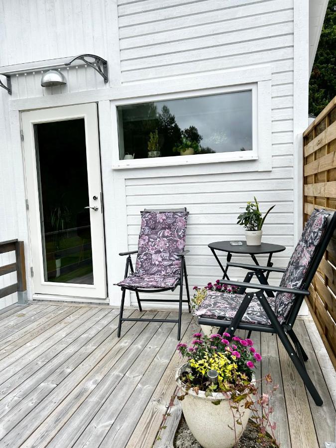 أوربرو Lilla Huset Bed & Breakfast - Countryside Guesthouse, Free Parking المظهر الخارجي الصورة